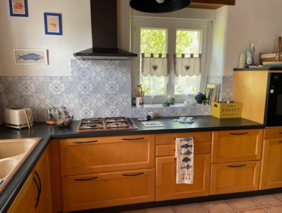 Cottage Entre Mer Et Campagne Pont-Scorff Εξωτερικό φωτογραφία